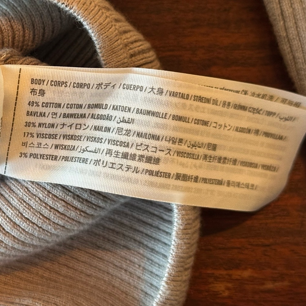 NWT Abercrombie & Fitch Ribbed Long Sleeve Bodysuit Small Taupe Sweetheart Neck - Picture 6 of 8